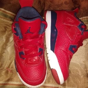 Jordan retro 5 Boys size 9